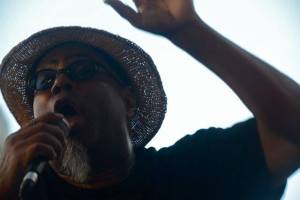 Dwight Trible singing Good Bye Pork Pie Hat